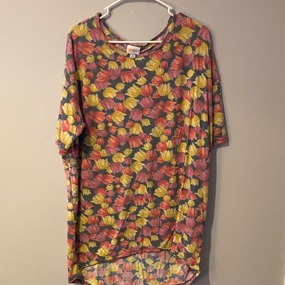 LuLaRoe Multicolor Leaf Print Top